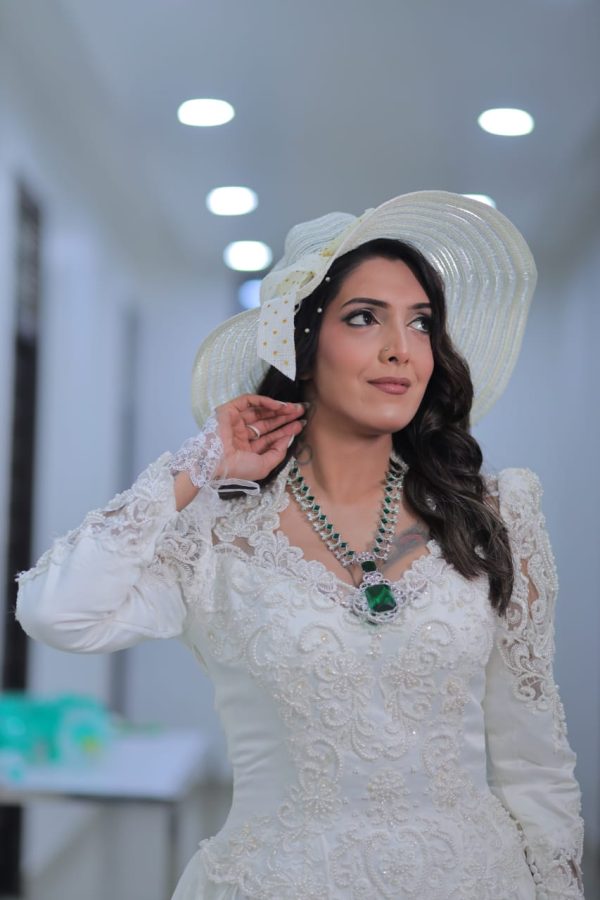 Victorian Princess Gown (With All Accessories)