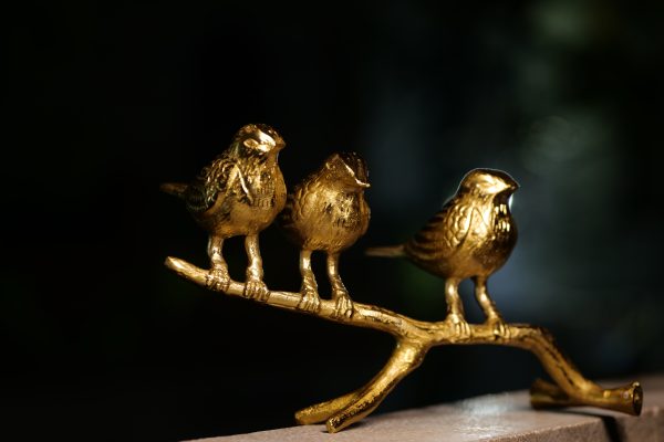 Three Birds Sitting On Branch Classy Metal Made Golden Eye Catchy Show Piece For Home Decor